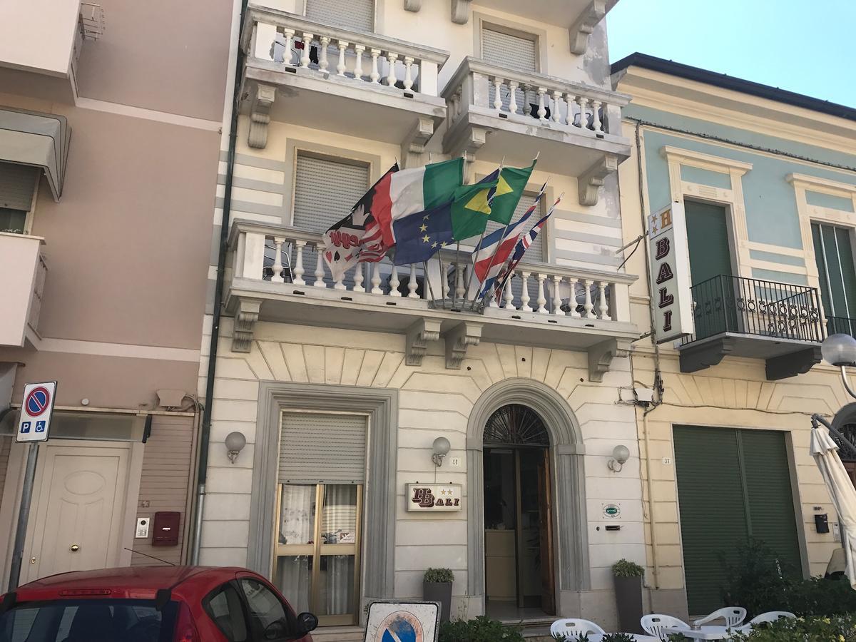 Hotel Bali Viareggio Exterior photo