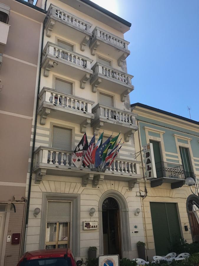 Hotel Bali Viareggio Exterior photo