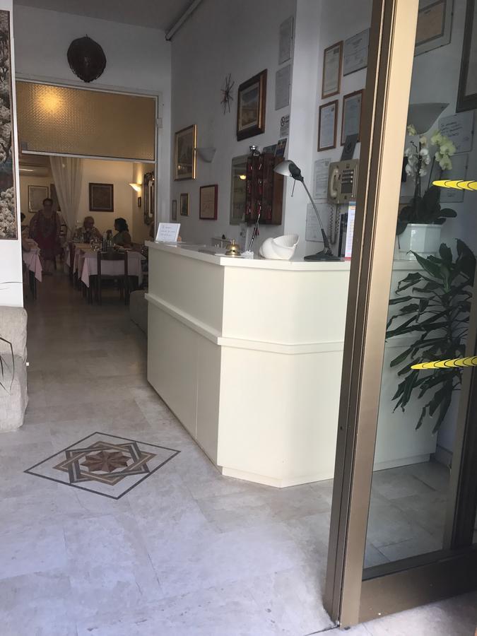 Hotel Bali Viareggio Exterior photo